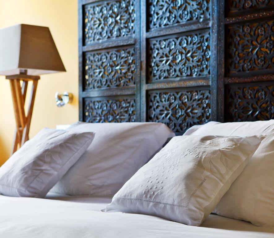 La Casona Del Viajante - Adults Only Hotell Villabajo Rum bild